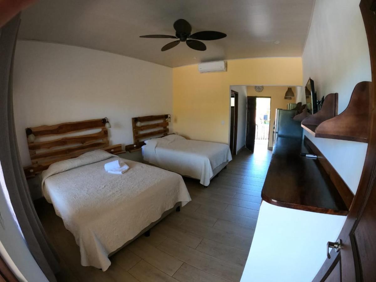Cabinas El Colibri Карильо Екстериор снимка