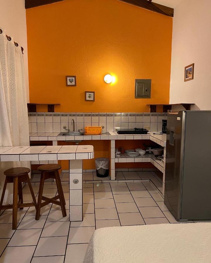Cabinas El Colibri Карильо Екстериор снимка
