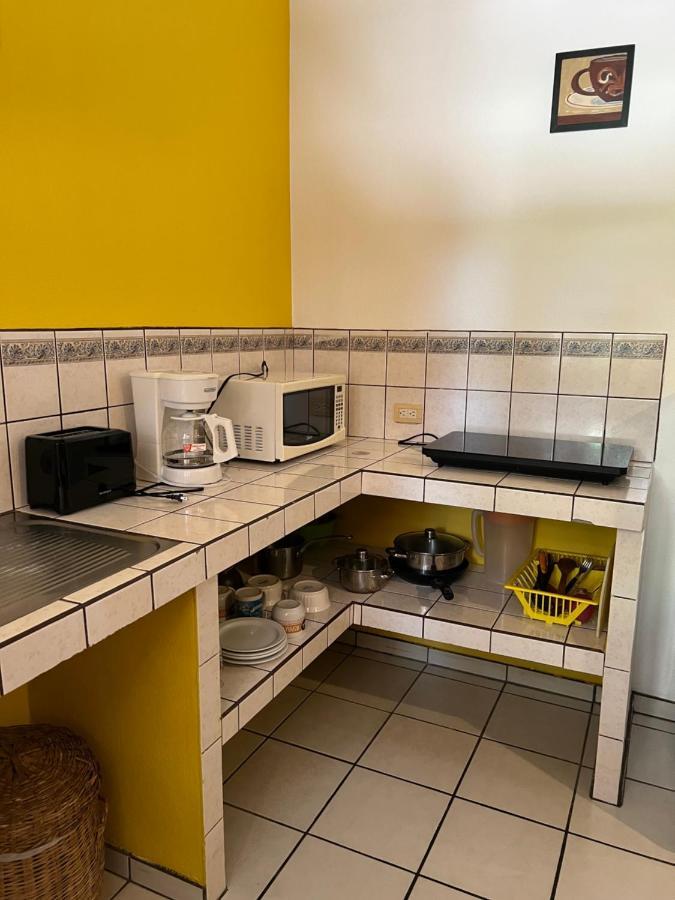 Cabinas El Colibri Карильо Екстериор снимка