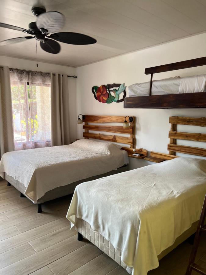 Cabinas El Colibri Карильо Екстериор снимка